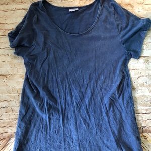 LulaRoe Classic T denim blue size XL